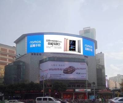 市場(chǎng)拓展加速中藍(lán)魔重金投放戶外廣告再發(fā)力